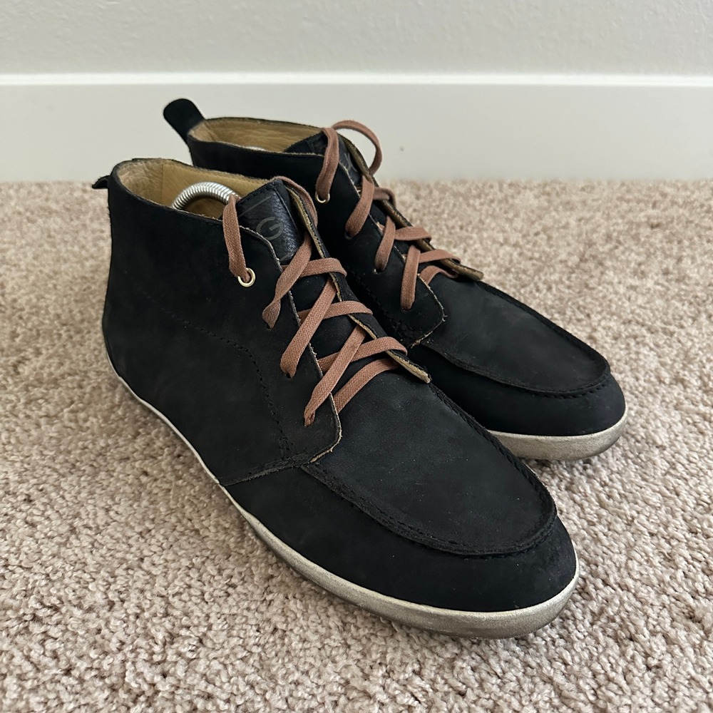 UGG Chukka Boots Mens 11 Black Suede Vibram Sole Moc Toe Lace Up 3368